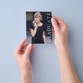 紙彼女はそれを写真の卒業発表 チラシ (手)