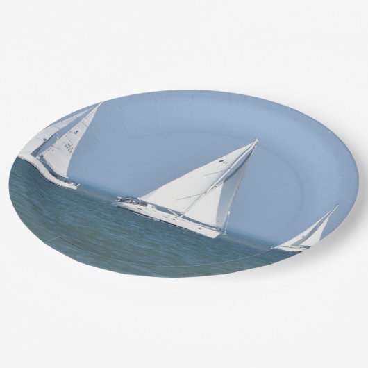 紙皿のヨットの写真 ペーパープレート (アングル)