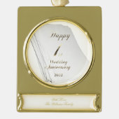 紙結婚幸せ1周年結婚を迎える ゴールドプレートバナーオーナメント (正面)