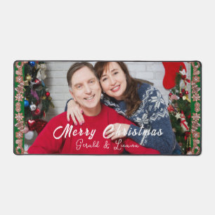 素敵なカップルのメリークリスマスフォト デスクマット