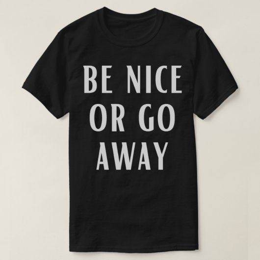 素敵なカップル遠くにのおもしろい人間関係 Tシャツ (デザイン正面)