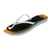 素敵なキプロスの国旗色　愛国的な ビーチサンダル (アングル)