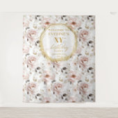 素敵なダスティピンクの花のバースデーフォトブース タペストリー (正面)