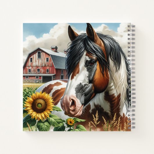 素敵なピントブラウンと白の馬が立つ、のどかな農村 ノートブック (裏面)