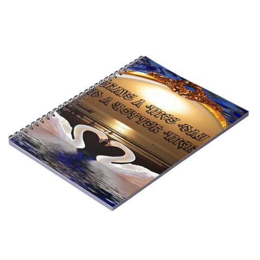 素敵な一日とより良い夜の文字引用文 ノートブック (左側)