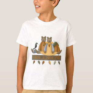 "素敵な秋を持って"秋のテディベアキッドのTシャツ Tシャツ