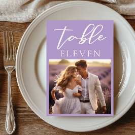 素敵な薄紫ホワイトスクリプトカップルの結婚写真 テーブルナンバー