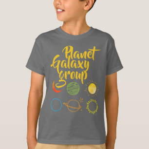 素晴らしいデザインの惑星銀河系の組み合わせ Tシャツ