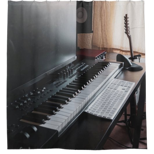 素晴らしいピアノ シャワーカーテン (正面)