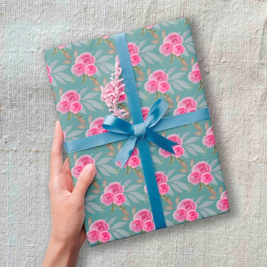 素晴らしいピンクのバラの水の色のパターン ラッピングペーパー