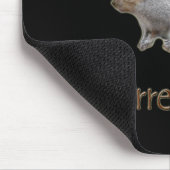 素晴らしいリスのハンターの灰色 マウスパッド (コーナー)