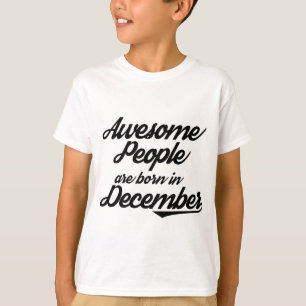 素晴らしい人々は12月に生まれます Tシャツ