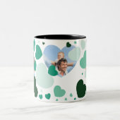 素晴らしい日のパパを持って、あなたはそれを値する！ ツートーンマグカップ (中央)