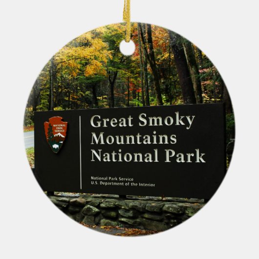 素晴らしい煙山の秋の印のクリスマス セラミックオーナメント (裏面)