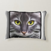 素晴らしい猫がポートレートでモダンストライプす アクセントクッション (裏面)