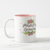 素晴らしい祖母のTシャツ ツートーンマグカップ (左)