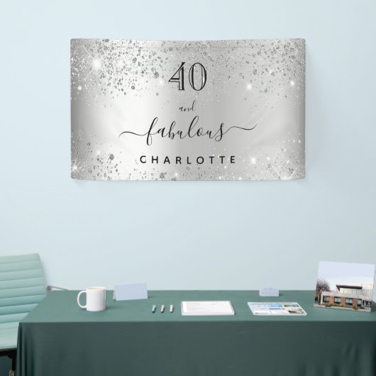 素晴らしい誕生日の銀のグリッターダスト名 横断幕 (トレードショー)