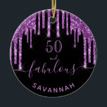 素晴らしい誕生日ブラックパープルグリッタースパークル50 セラミックオーナメント<br><div class="desc">トレンディーで華やかな50歳(または任意の年齢)の誕生日オーナメント。クラシックの黒い背飾景は、暗い紫の色のグリッターがフェイク滴り落ちている。文字: 50と素晴らしい。名前をカスタマイズして追加する。紫色の文字。Fabulousという言葉書はスワッシュと手で書かれたスタイルの台本と共にモダンある。ギフト、パーティーの好意、またはパーティーテーブルの装飾として完璧。</div>
