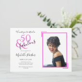 素晴らしい50ホットピンクグリッター50th誕生日パーティー 招待状 (スタンド正面)