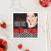 素晴らしい50ワイルドレッドブラックフォトバースデーパーティー スタンダードカクテルナプキン (インサイチュ)