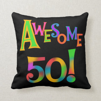 素晴らしい50枚の誕生日のTシャツおよびギフト クッション