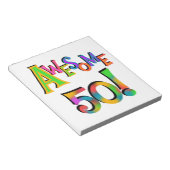 素晴らしい50枚の誕生日のTシャツおよびギフト ノートパッド (アングル)