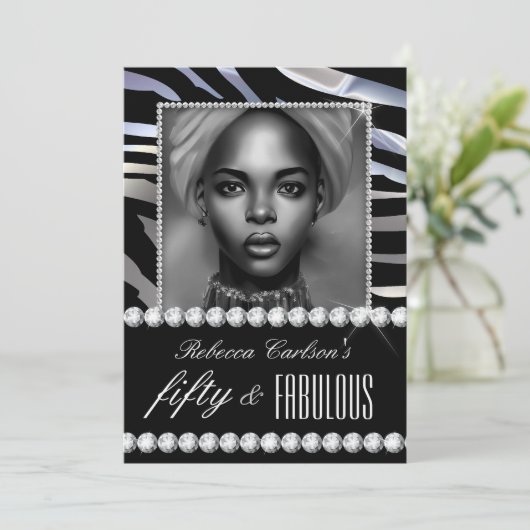 素晴らしい50誕生日フォト白黒ゼブラジェム 招待状 (スタンド正面)