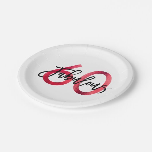 素晴らしい60番目 | シックモダンレッドエレガント誕生日 ペーパープレート (アングル)