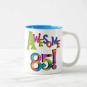 素晴らしい85枚の誕生日のTシャツおよびギフト ツートーンマグカップ