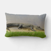 素晴らしくおよび静か。 フロリダのわに ランバークッション (裏面)