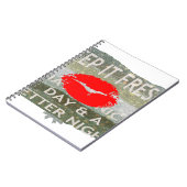 素晴らしく完璧な日付を保存 ノートブック (左側)