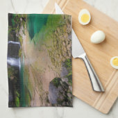 素晴らしウォーターフォールVirje，スロベニアのポスター キッチンタオル (四つ折り)