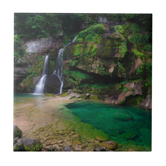 素晴らしウォーターフォールVirje，スロベニアのポスター タイル (正面)