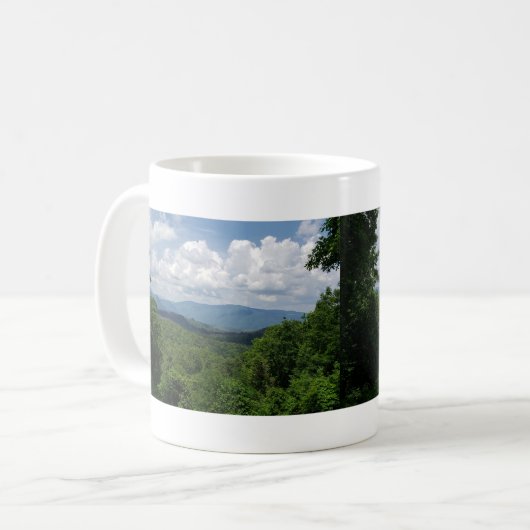素晴らしガトリンブルクのスモークマウンテンズ国立公園 コーヒーマグカップ (正面左)