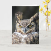 素晴らし角状のフクロウを特色にするすべての行事のメッセージカード カード (黄色い花)