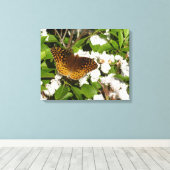 素晴らしMountain LaurelのSpangled Fritillery キャンバスプリント (インサイチュ (ウッドフロア))