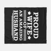 素晴誇りを持ったらしい夫の妻 フリースブランケット (正面(横))