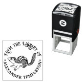 素朴かわいいチップムンク  図書館の本の名前 セルフインキングスタンプ (インサイチュ)