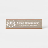 素朴で白いシカの(雄ジカの)枝角ののどのバーラップ デスクネームプレート (正面)