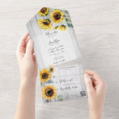 素朴なひまわりが風化した白い木に QRコード オールインワン招待状 (貼ってはがせる)