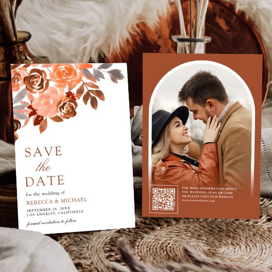 素朴なアースカラーのテラコッタフラワーの結婚式フォト セーブザデート