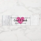 素朴なカスタムピンクハートとホワイトウッドパネル ペットボトルラベル (シングルラベル)