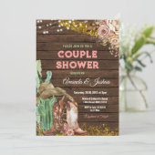 素朴なカントリー・ブーツのカップルシャワーの木の花 招待状 (スタンド正面)