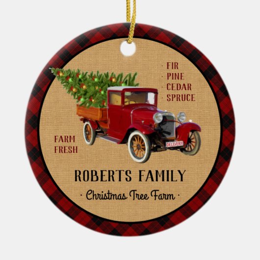 素朴なクリスマスツリーの農場のヴィンテージのトラックの赤い格子縞 セラミックオーナメント (正面)