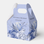 素朴なダスティーブルーのバラとその他の花 フェイバーボックス (正面サイド)