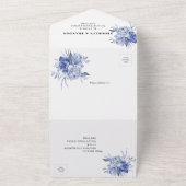 素朴なダスティーブルーのバラやその他の花 オールインワン招待状 (外側)