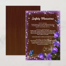 素朴なダークウッドパープルの花の安全対策