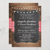 素朴なチョーク木を結婚することは納屋の招待をつけます 招待状 (正面/裏面)