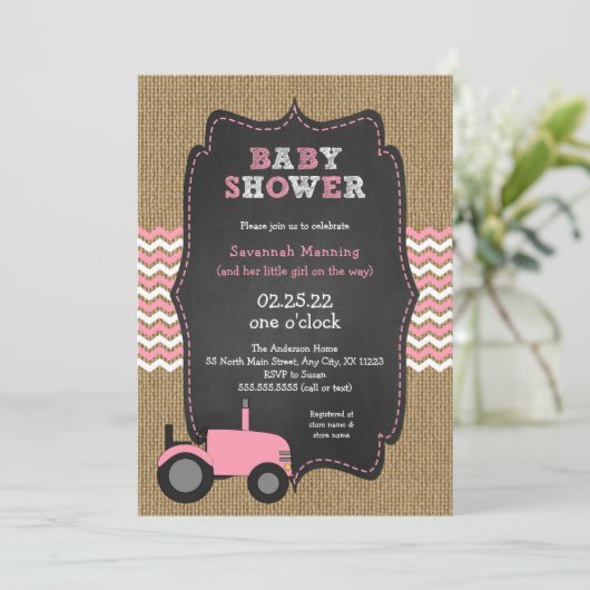素朴なピンクのトラクターの女の子のベビーシャワー 招待状 (スタンド正面)