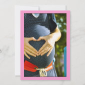 素朴なピンクの花の写真 赤ちゃんのシャワー 招待状 (裏面)